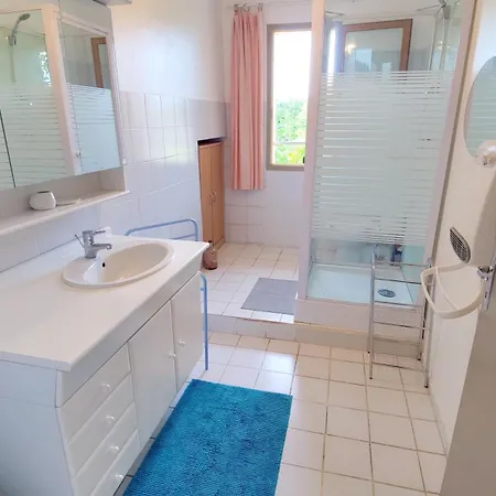 Holiday home Maison Provencale Au Milieu Des Champs